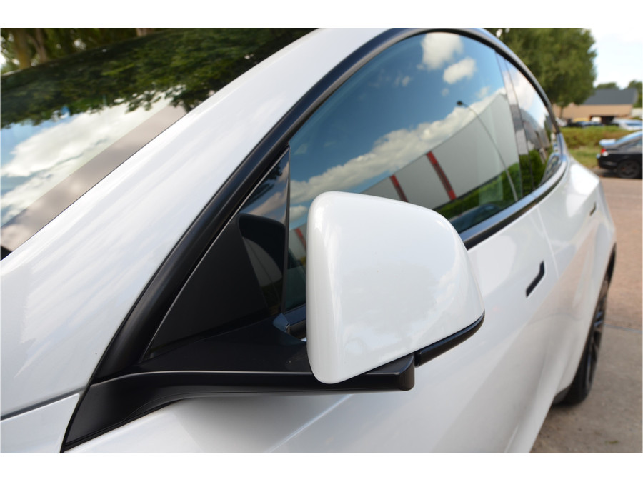 Tesla Model Y RWD 58 kWh