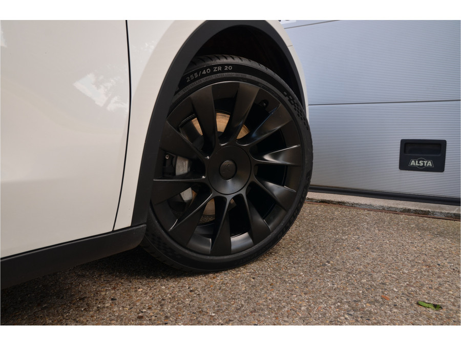 Tesla Model Y RWD 58 kWh