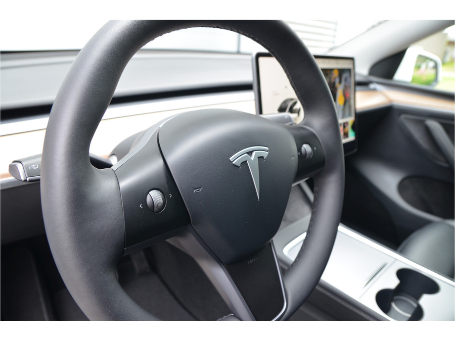 Tesla Model Y RWD 58 kWh