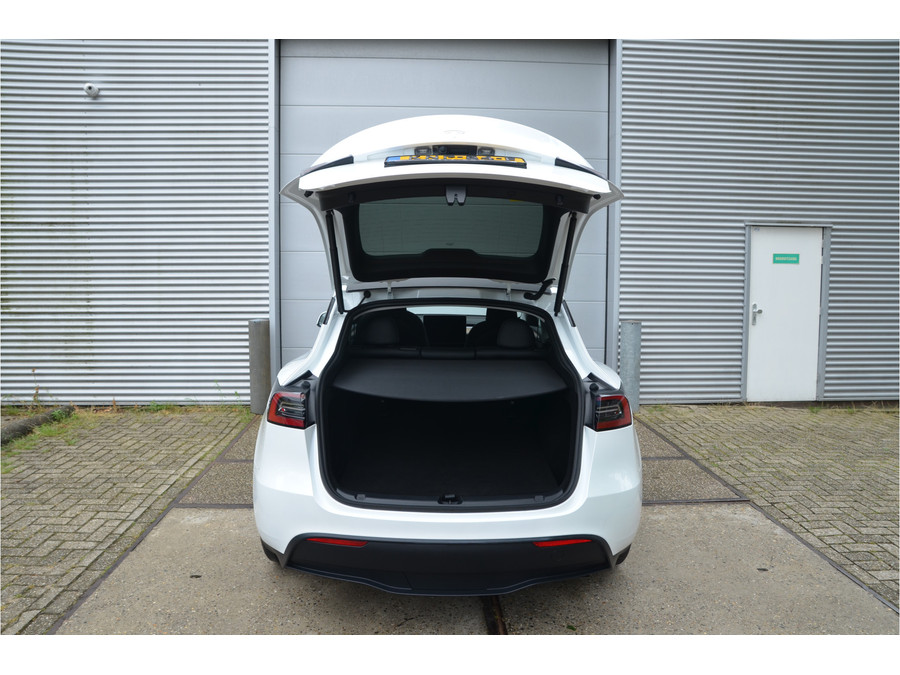 Tesla Model Y RWD 58 kWh