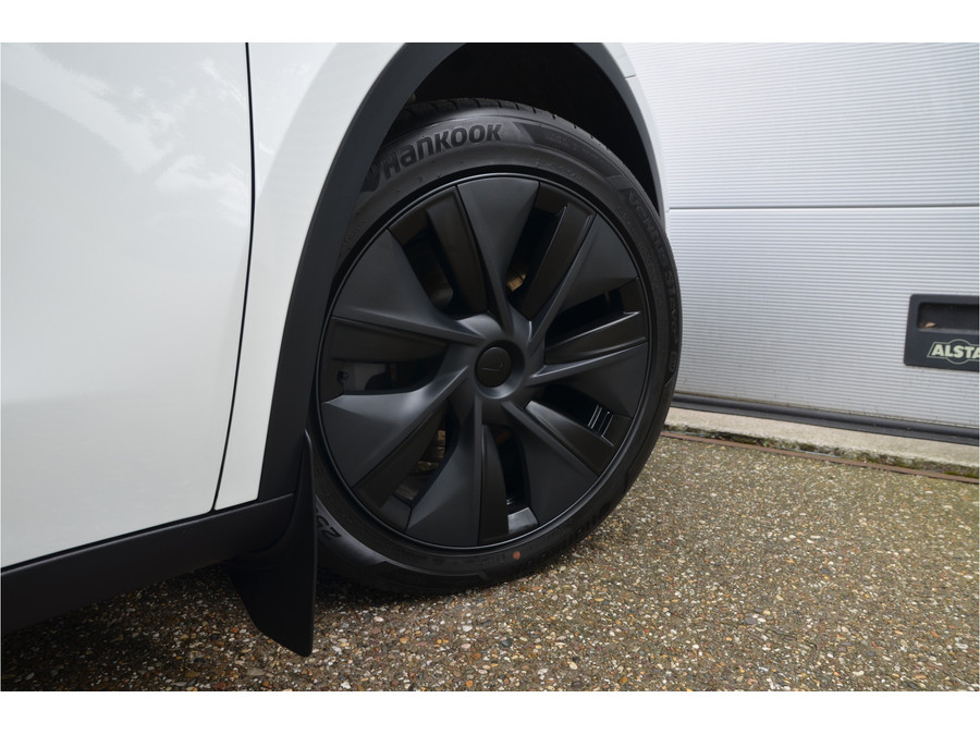Tesla Model Y RWD 58 kWh
