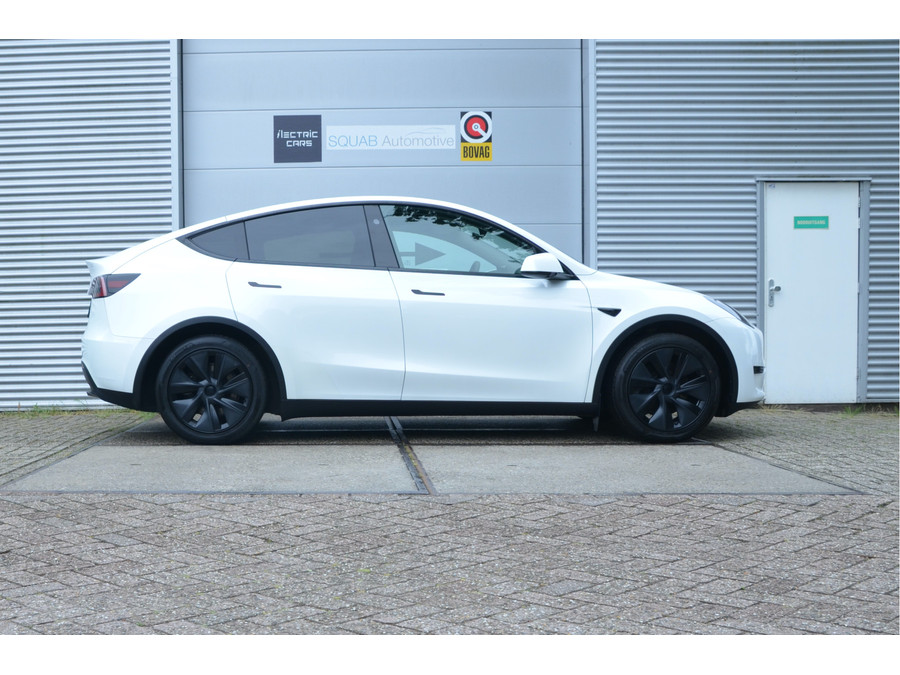 Tesla Model Y RWD 58 kWh