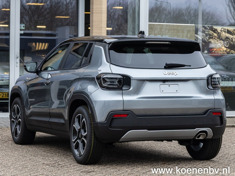 Jeep Avenger 1.2 E-Hybrid SUMMIT Auto. PANO / LEER / ENTERTAINMENT PACK
