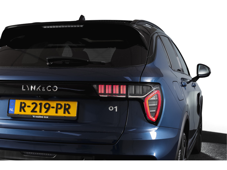 Lynk & Co 01 1.5 PHEV 261PK MY22 Orig. NL