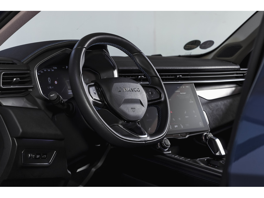Lynk & Co 01 1.5 PHEV 261PK MY22 Orig. NL