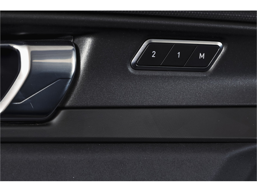 Lynk & Co 01 1.5 PHEV 261PK MY22 Orig. NL