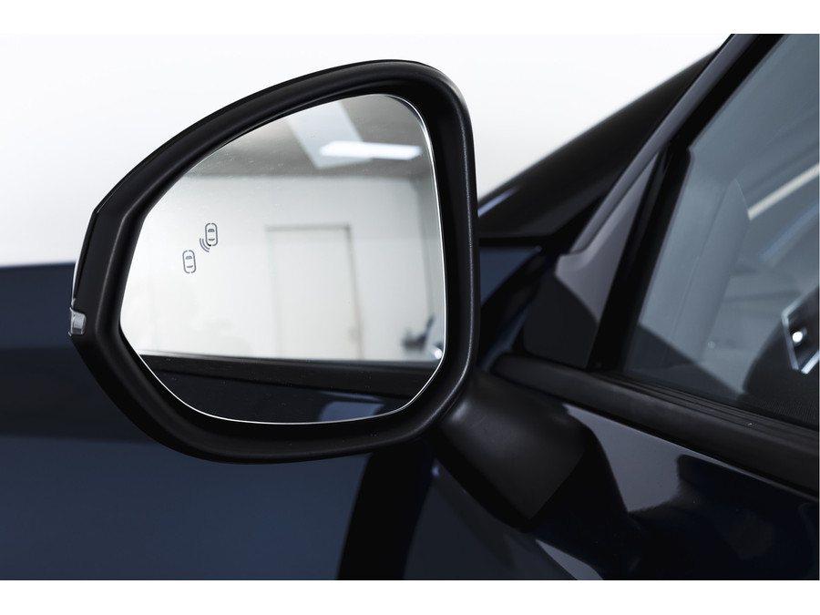 Lynk & Co 01 1.5 PHEV 261PK MY22 Orig. NL