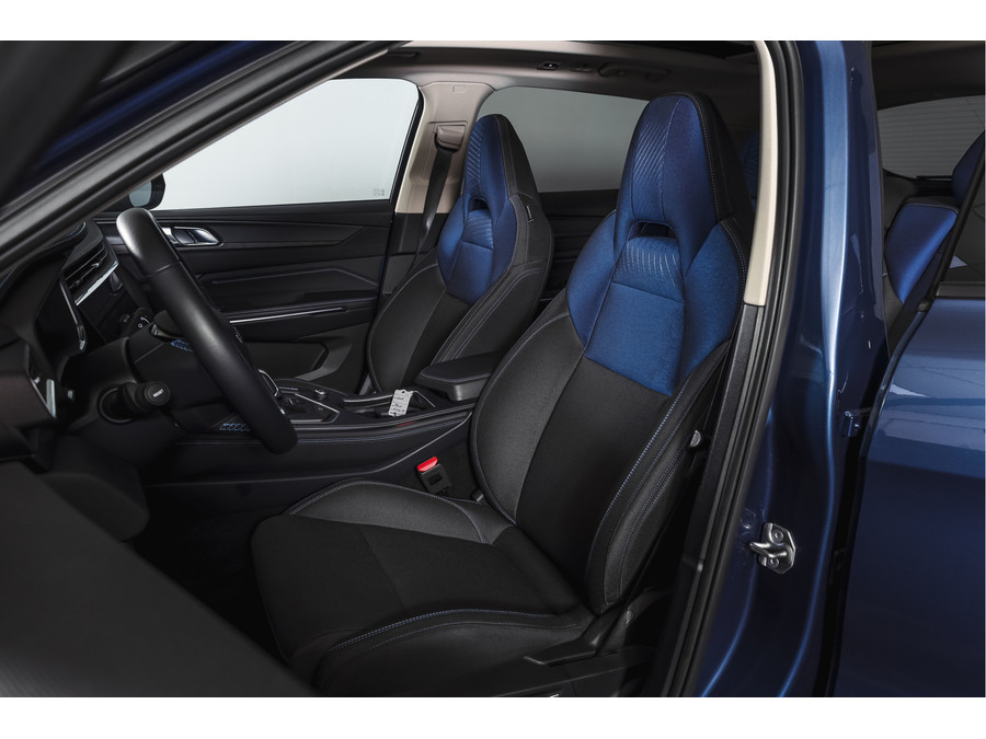 Lynk & Co 01 1.5 PHEV 261PK MY22 Orig. NL