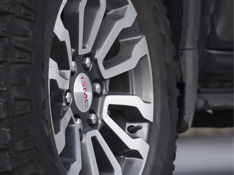 GMC Sierra 1500 | AT4 | 6.2L V8