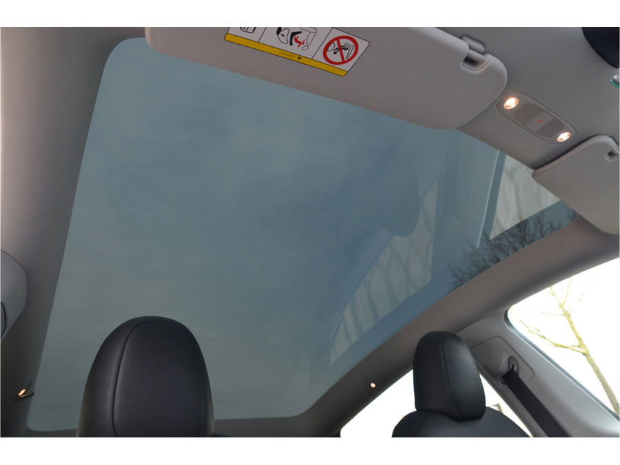 Tesla Model Y RWD 58 kWh