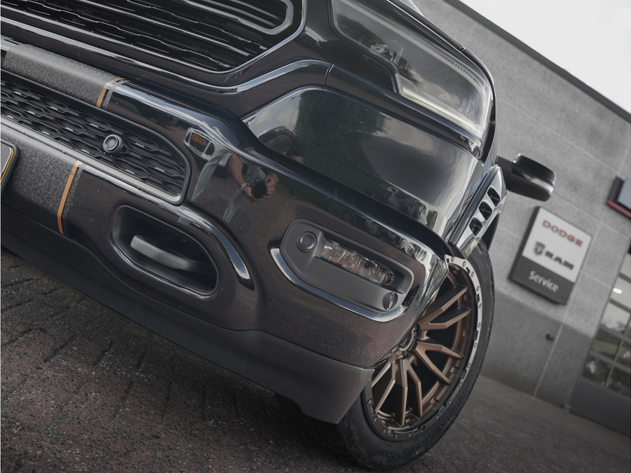 Dodge RAM 1500 5.7 V8 4x4 Crew Cab Limited