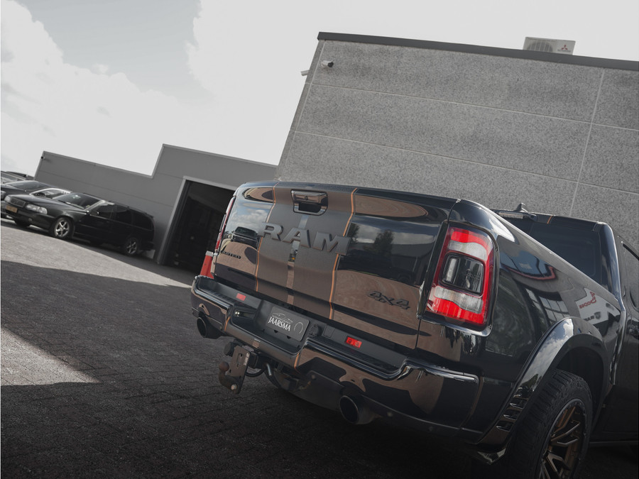 Dodge RAM 1500 5.7 V8 4x4 Crew Cab Limited