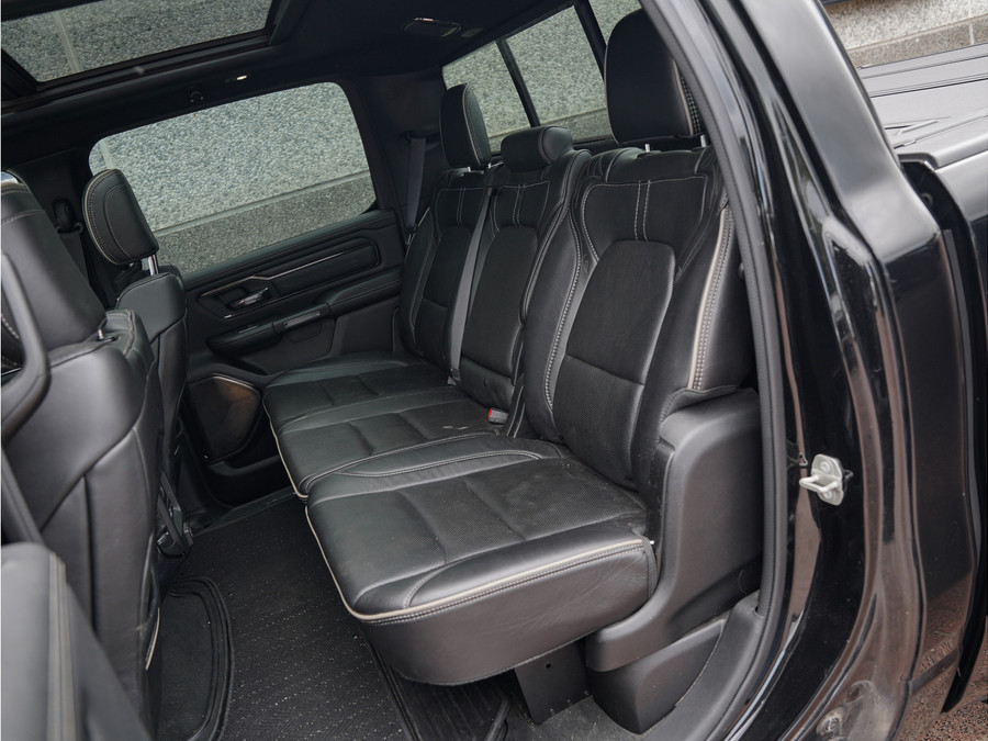 Dodge RAM 1500 5.7 V8 4x4 Crew Cab Limited