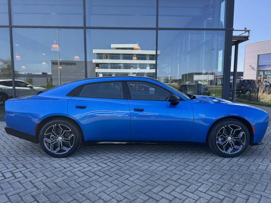Dodge Charger R/T Daytona EV