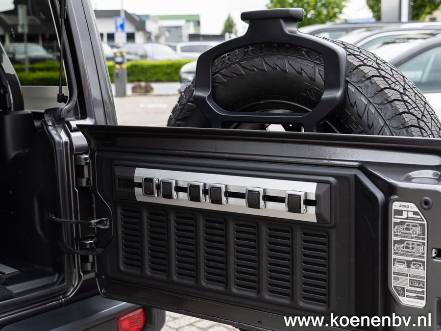 Jeep Wrangler 4xe 380pk Auto. 4x4 Overland MY SKY / LEER / ADAPT. CRUISE / CLIMA