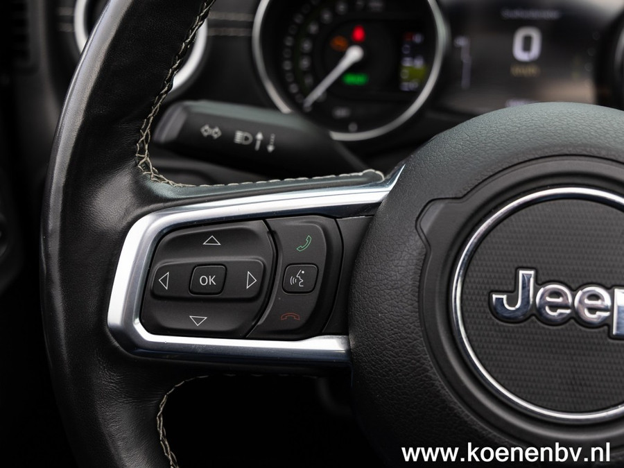 Jeep Wrangler 4xe 380pk Auto. 4x4 Overland MY SKY / LEER / ADAPT. CRUISE / CLIMA