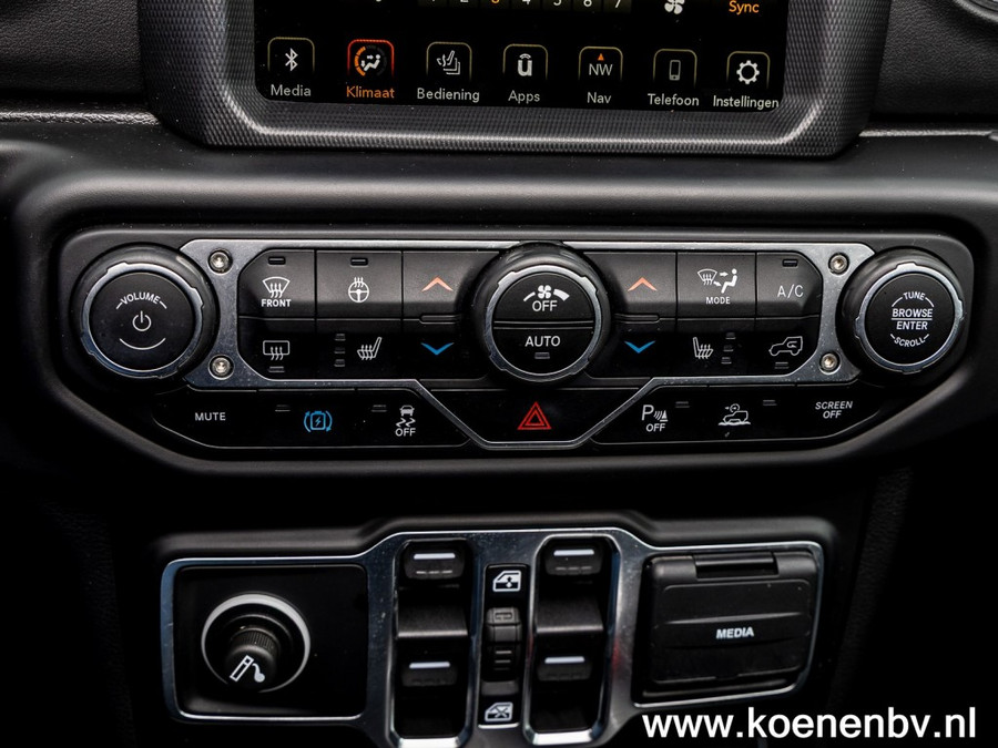 Jeep Wrangler 4xe 380pk Auto. 4x4 Overland MY SKY / LEER / ADAPT. CRUISE / CLIMA