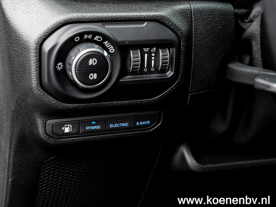 Jeep Wrangler 4xe 380pk Auto. 4x4 Overland MY SKY / LEER / ADAPT. CRUISE / CLIMA