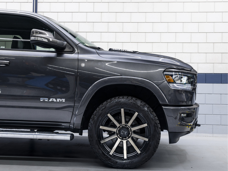 Dodge RAM 1500 5.7 V8 4x4 Crew Cab Laramie