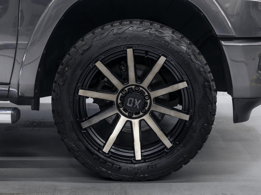 Dodge RAM 1500 5.7 V8 4x4 Crew Cab Laramie