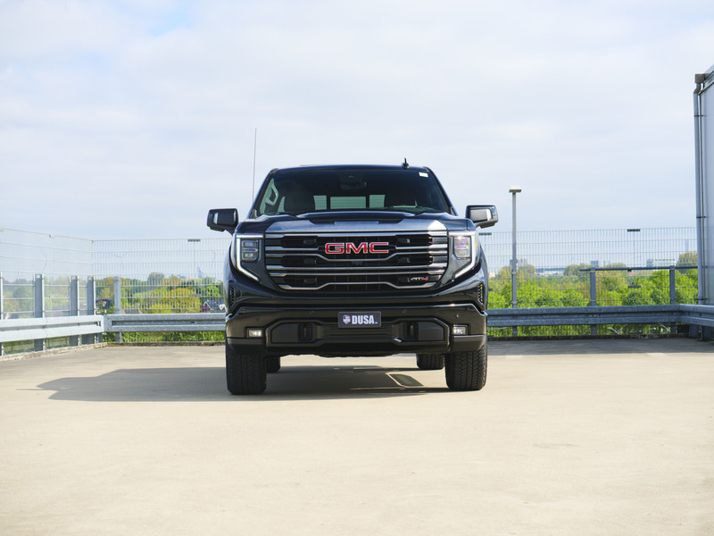 GMC Sierra 1500 | AT4 | 6.2L V8 |
