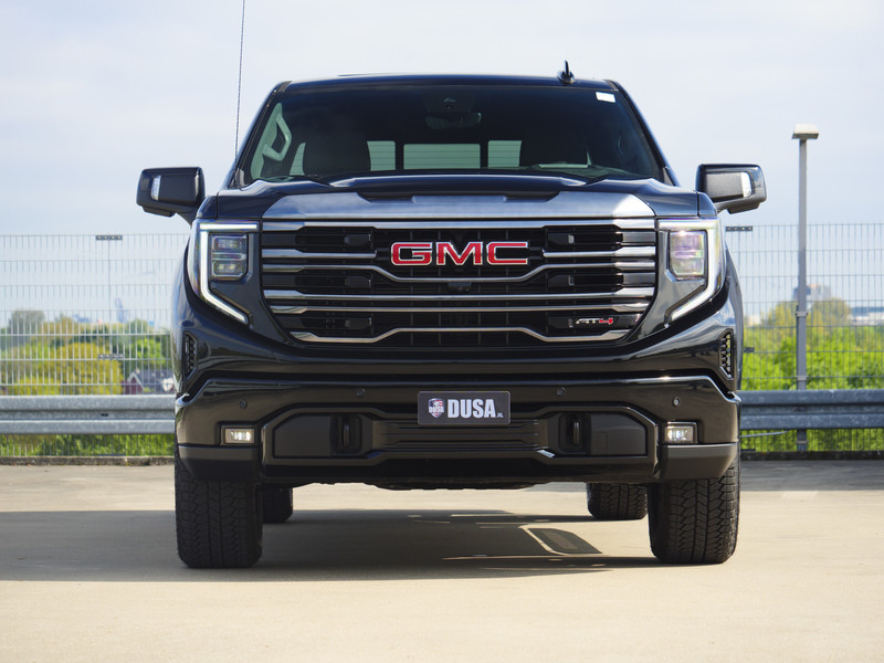 GMC Sierra 1500 | AT4 | 6.2L V8 |