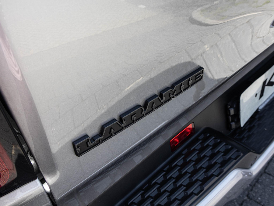 Dodge RAM 1500 3.0 Crew Cab Laramie Premium