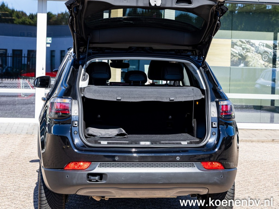 Jeep Compass 4XE 240 PHEV 240PK Trailhawk/ Panodak/ Leer/ Apple Carplay/