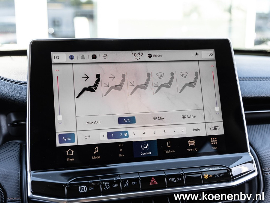 Jeep Compass 4XE 240 PHEV 240PK Trailhawk/ Panodak/ Leer/ Apple Carplay/