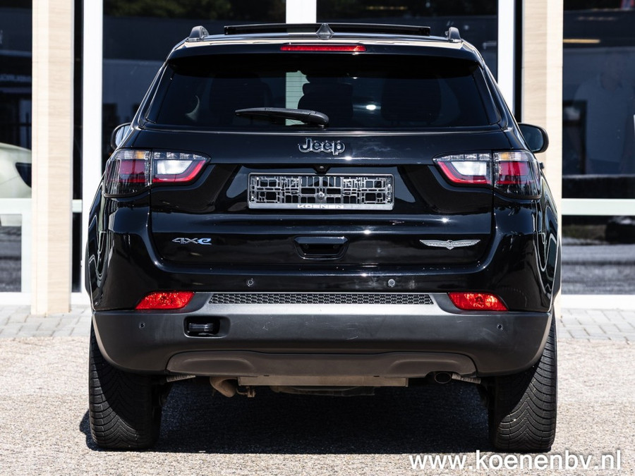Jeep Compass 4XE 240 PHEV 240PK Trailhawk/ Panodak/ Leer/ Apple Carplay/