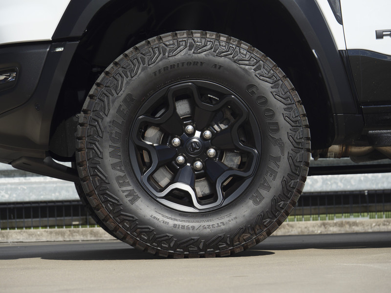 Dodge Ram Pick-Up | RHO | 3.0L Twin-Turbo I6 | 4x4 | Crew Cab