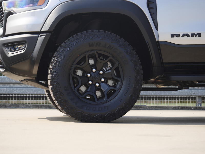 Dodge Ram Pick-Up | RHO | 3.0L Twin-Turbo I6 | 4x4 | Crew Cab