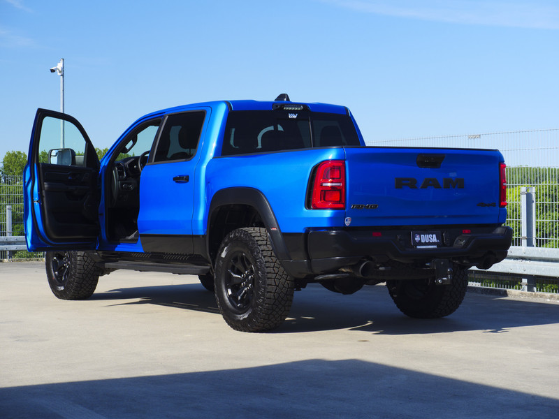 Dodge Ram Pick-Up | RHO | 3.0L Twin-Turbo I6 | 4x4 | Crew Cab