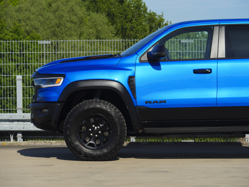 Dodge Ram Pick-Up | RHO | 3.0L Twin-Turbo I6 | 4x4 | Crew Cab