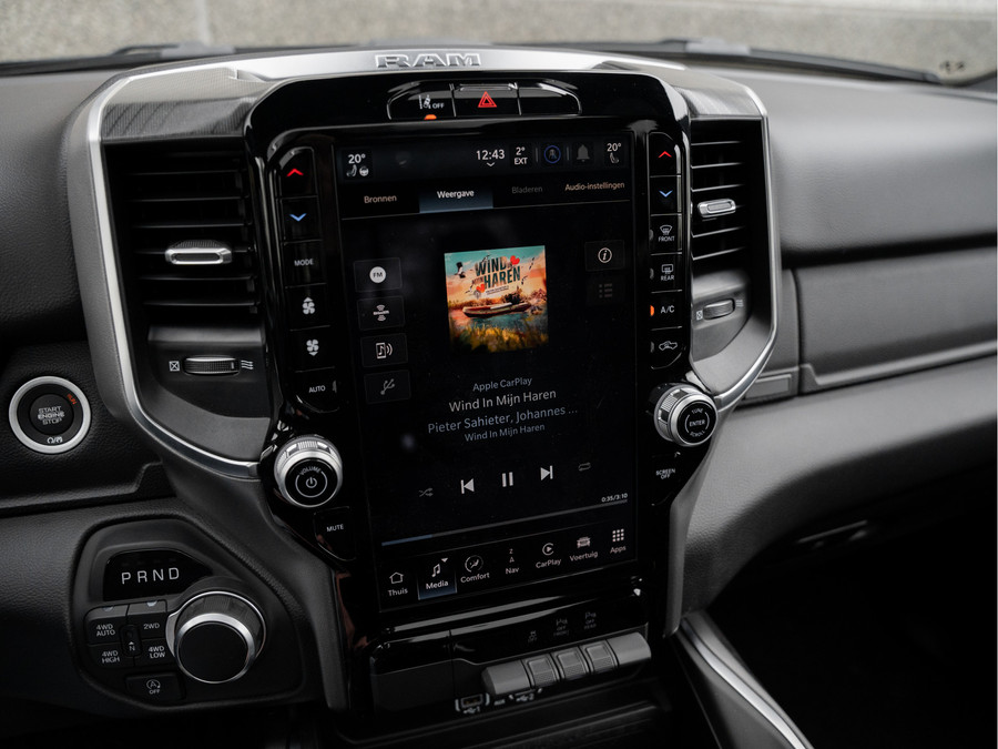 Dodge RAM 1500 3.0L SST 420pk Big Horn Night CrewCab 4x4