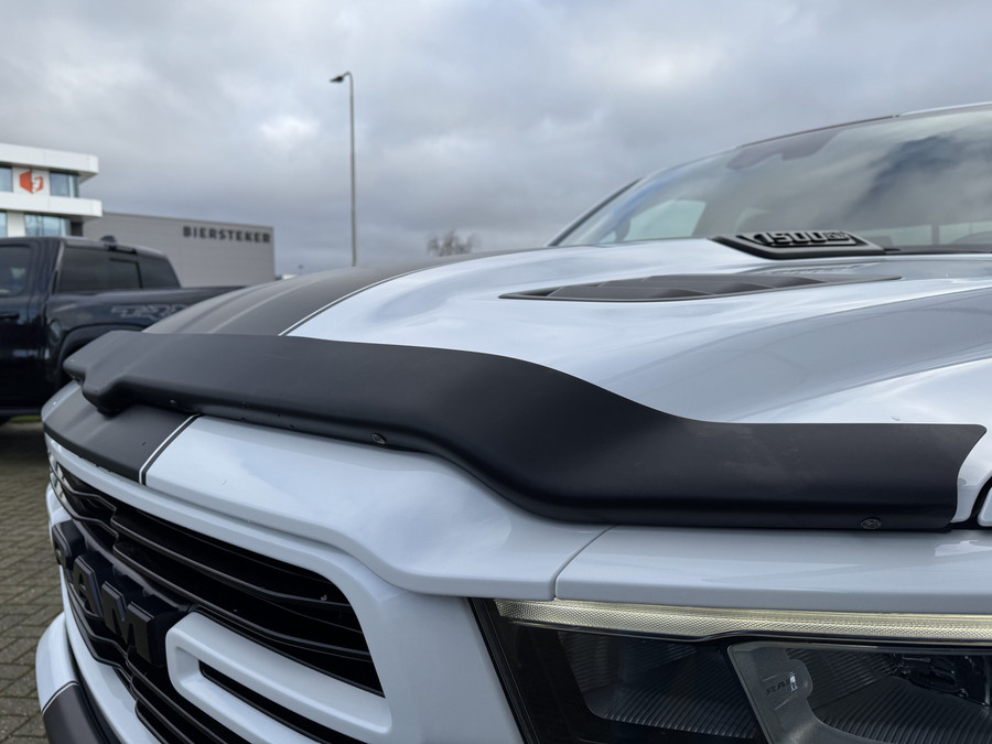 Dodge Ram 1500 Laramie Sport