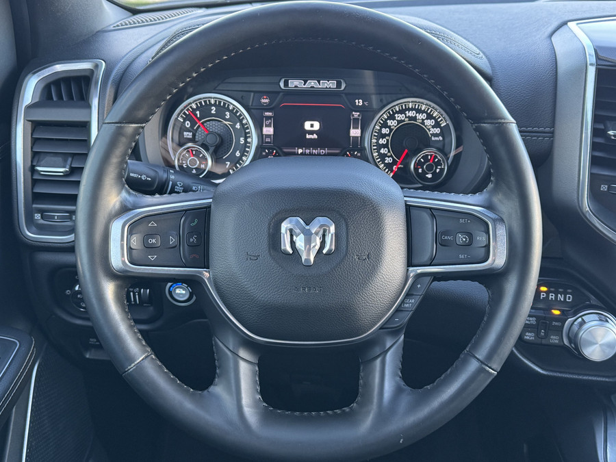 Dodge Ram 1500 Laramie Sport