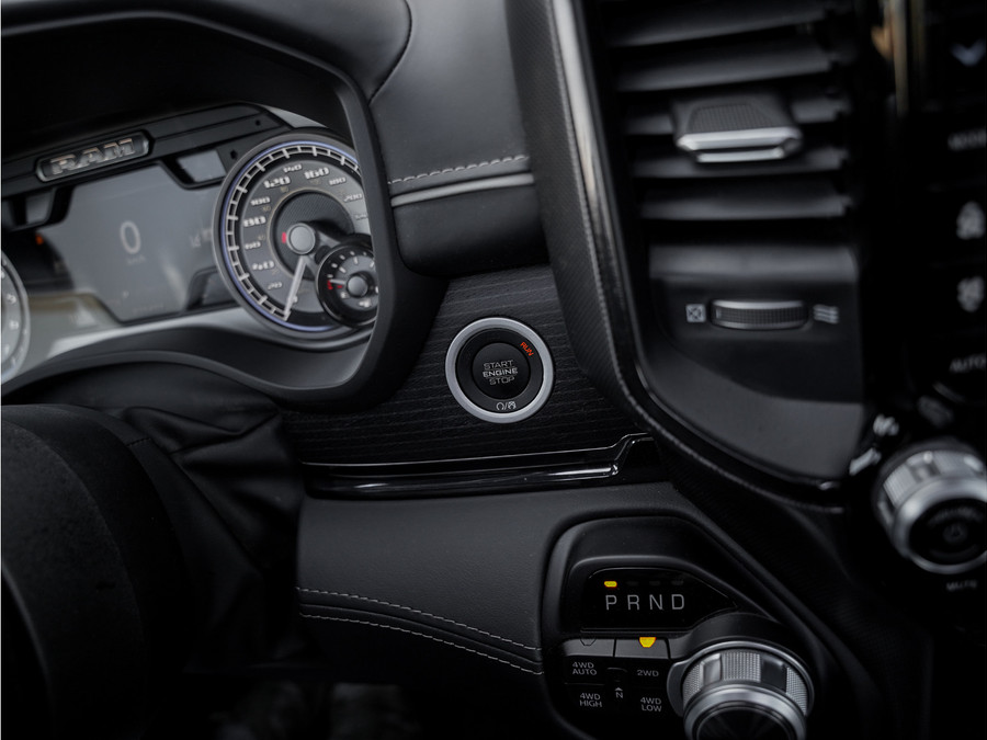 Dodge RAM 1500 5.7 V8 4x4 Crew Cab Limited