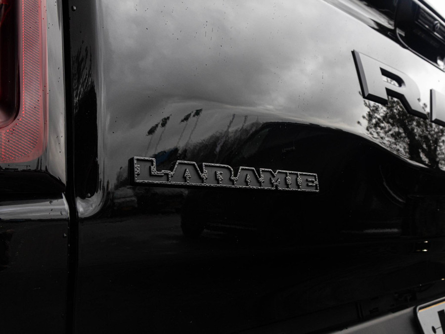 Dodge RAM 1500 3.0 Crew Cab Laramie Premium