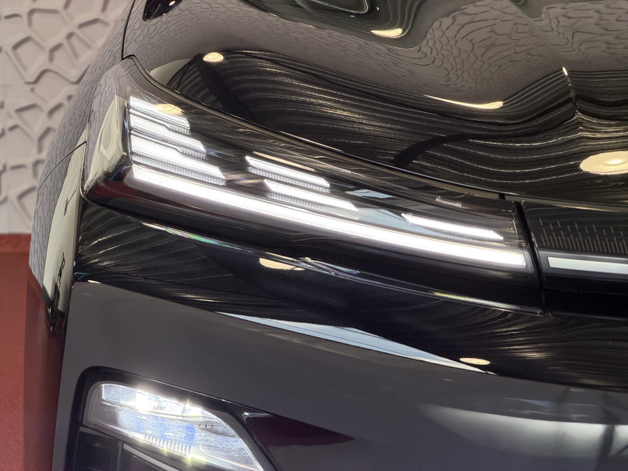Geely Starray EM-i MAX+ NIEUWE AUTO DIRECT LEVERBAAR LONG RANGE PHEV | 136 KM ELEKTRISCH WLTP | PANODAK | GEVENTILEERDE