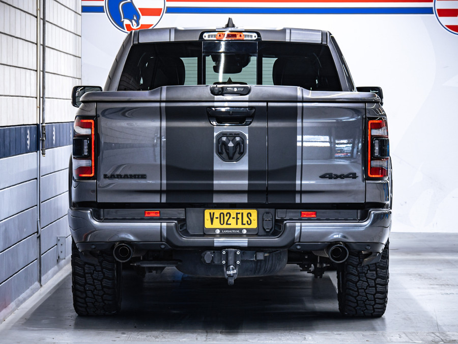 Dodge Ram 1500 Laramie Night Edition