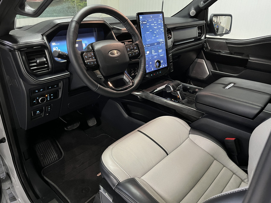 Ford F-150 Lightning Platinum Extended Range (510km) SuperCrew | BPM VRIJ | Trekhaak | Panodak | VOORRAADAUTO