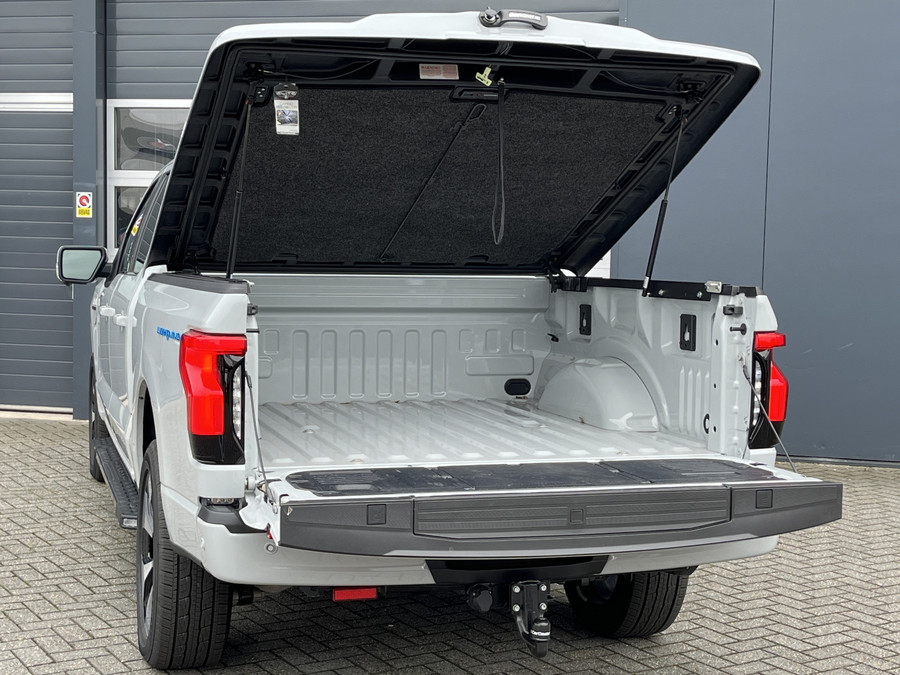 Ford F-150 Lightning Platinum Extended Range (510km) SuperCrew | BPM VRIJ | Trekhaak | Panodak | VOORRAADAUTO