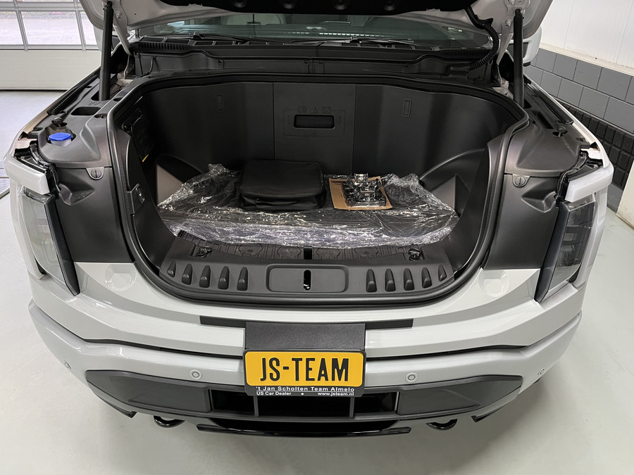 Ford F-150 Lightning Platinum Extended Range (510km) SuperCrew | BPM VRIJ | Trekhaak | Panodak | VOORRAADAUTO