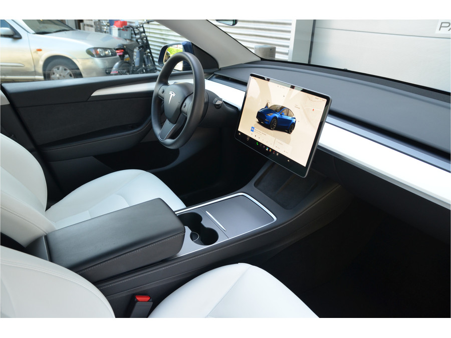 Tesla Model Y Long Range AWD 75 kWh