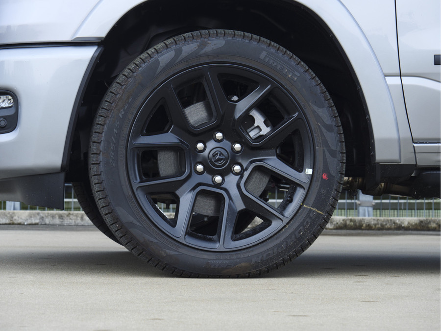 Dodge Ram 1500 | Laramie | Premium Night | 3.0L I6 Hurricane | Crew Cab | 4X4 |