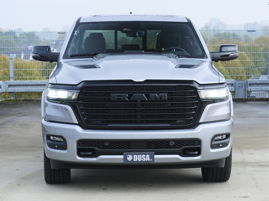 Dodge Ram 1500 | Laramie | Premium Night | 3.0L I6 Hurricane | Crew Cab | 4X4 |