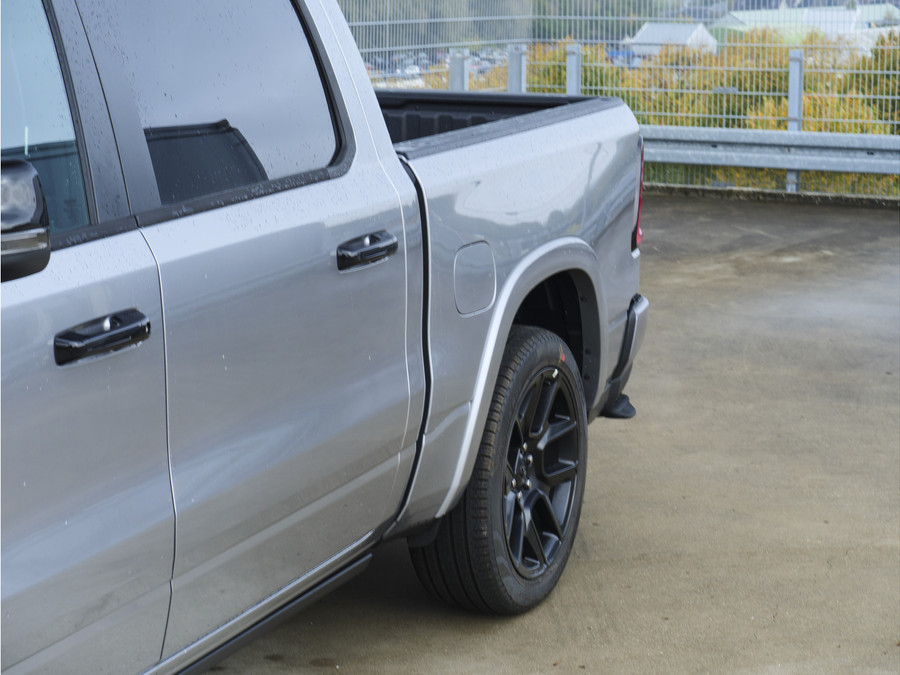 Dodge Ram 1500 | Laramie | Premium Night | 3.0L I6 Hurricane | Crew Cab | 4X4 |