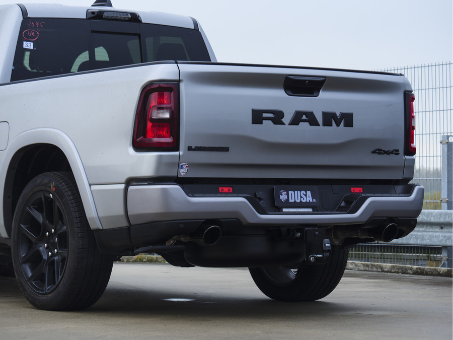 Dodge Ram 1500 | Laramie | Premium Night | 3.0L I6 Hurricane | Crew Cab | 4X4 |