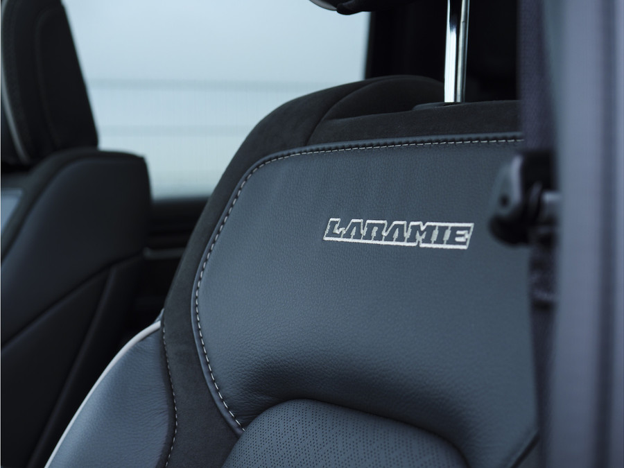 Dodge Ram 1500 | Laramie | Premium Night | 3.0L I6 Hurricane | Crew Cab | 4X4 |